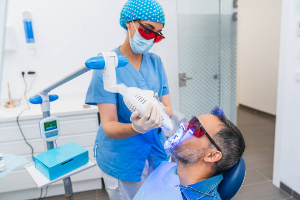 Best Weekend Emergency Dental Services in Ishpeng, MI